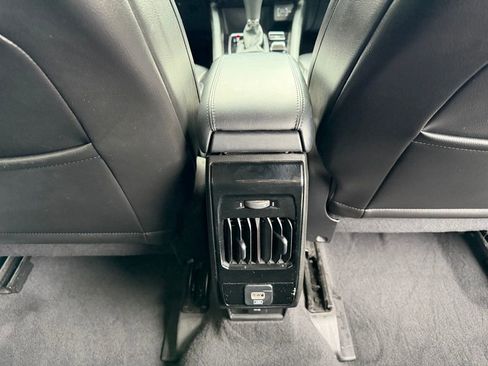 Used 2023 Jeep Compass Latitude image 29