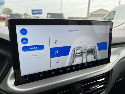 Used 2023 Ford Escape Active w/ Tech Pack #2 image 25