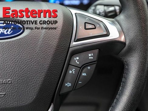 Used 2024 Ford Edge SEL image 16