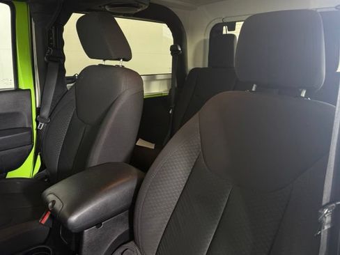 Used 2013 Jeep Wrangler Sport AWD/4WD image 6