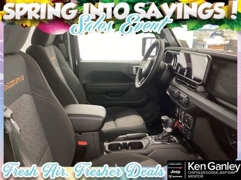 New 2026 Jeep Gladiator Mojave AWD/4WD image 18