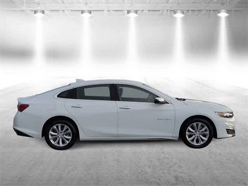 Used 2023 Chevrolet Malibu LT image 9