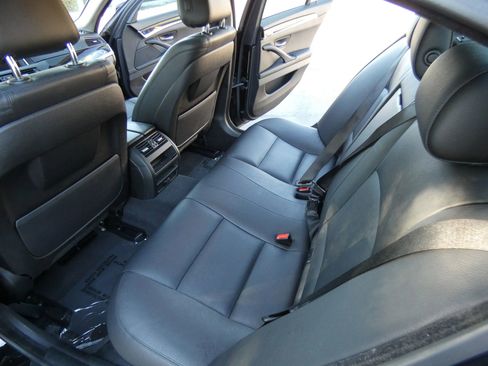 Used 2016 BMW 535i Sedan image 42