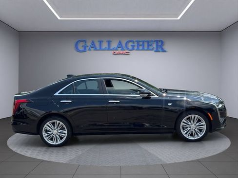 Used 2026 Cadillac CT4 Premium Luxury AWD/4WD image 3