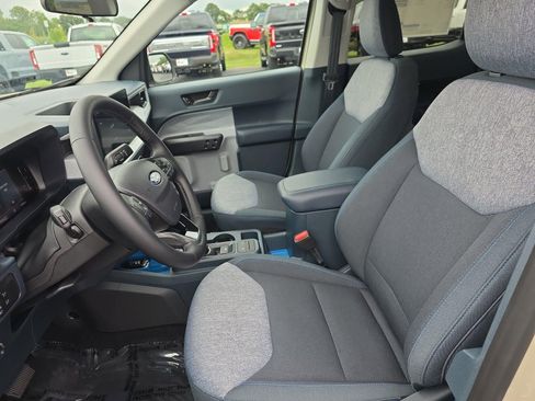 New 2025 Ford Maverick XLT w/ XLT Luxury Package image 9