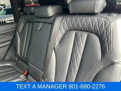 Used 2020 BMW X7 xDrive40i w/ M Sport Package AWD/4WD image 35