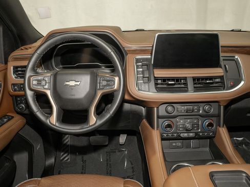 Used 2023 Chevrolet Tahoe High Country w/ Premium Package 2 image 7