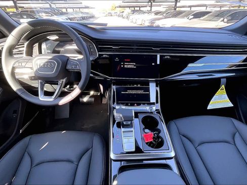 New 2026 Audi Q8 Premium Plus image 5