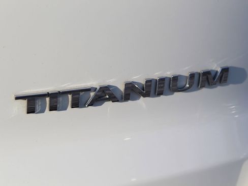 Used 2021 Ford EcoSport Titanium image 26