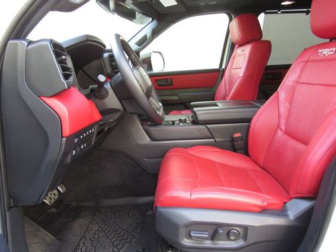Used 2024 Toyota Sequoia TRD Pro AWD/4WD image 10