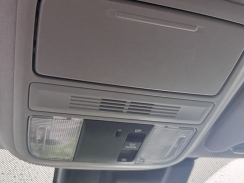 Used 2019 Honda Odyssey EX image 27