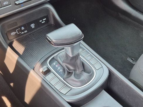Used 2024 Hyundai Kona SEL AWD/4WD image 20
