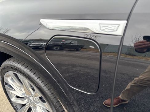 New 2026 Cadillac Vistiq Premium Luxury w/ LPO, Floor Liner Package image 10