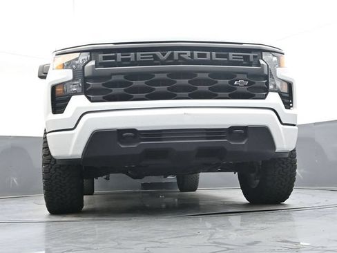 Used 2023 Chevrolet Silverado 1500 Custom AWD/4WD image 34