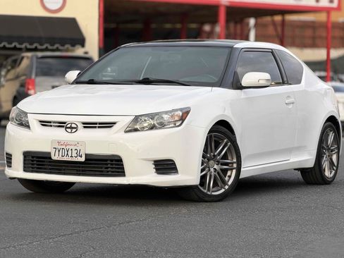 Used 2012 Scion tC FWD image 1