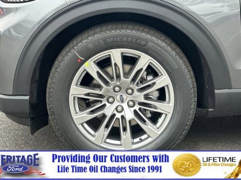 New 2026 Ford Explorer Platinum image 27