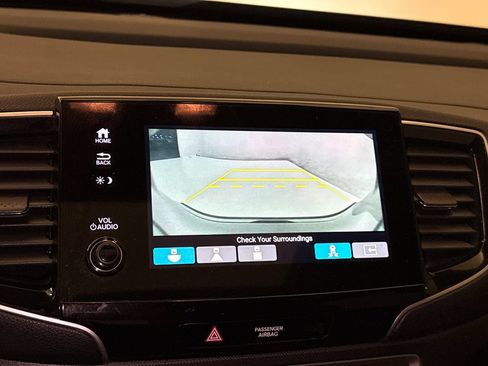 Used 2023 Honda Passport TrailSport image 25