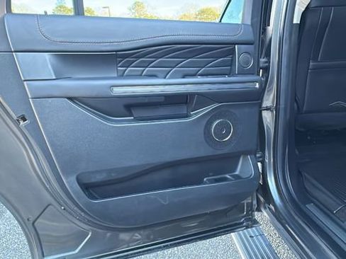 Certified 2021 Ford Expedition Max Platinum image 20