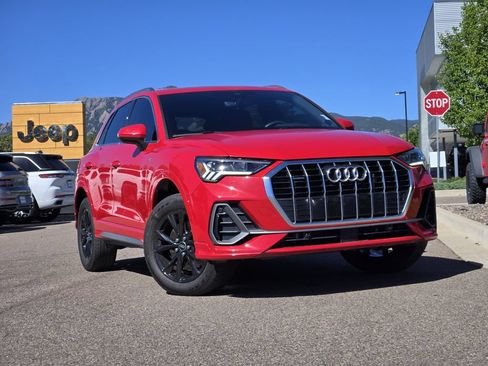 Used 2025 Audi Q3 2.0T Premium AWD/4WD image 1
