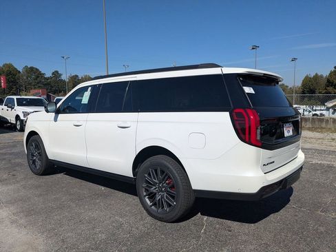 New 2025 Ford Expedition Max Platinum w/ Stealth Performance Package image 11