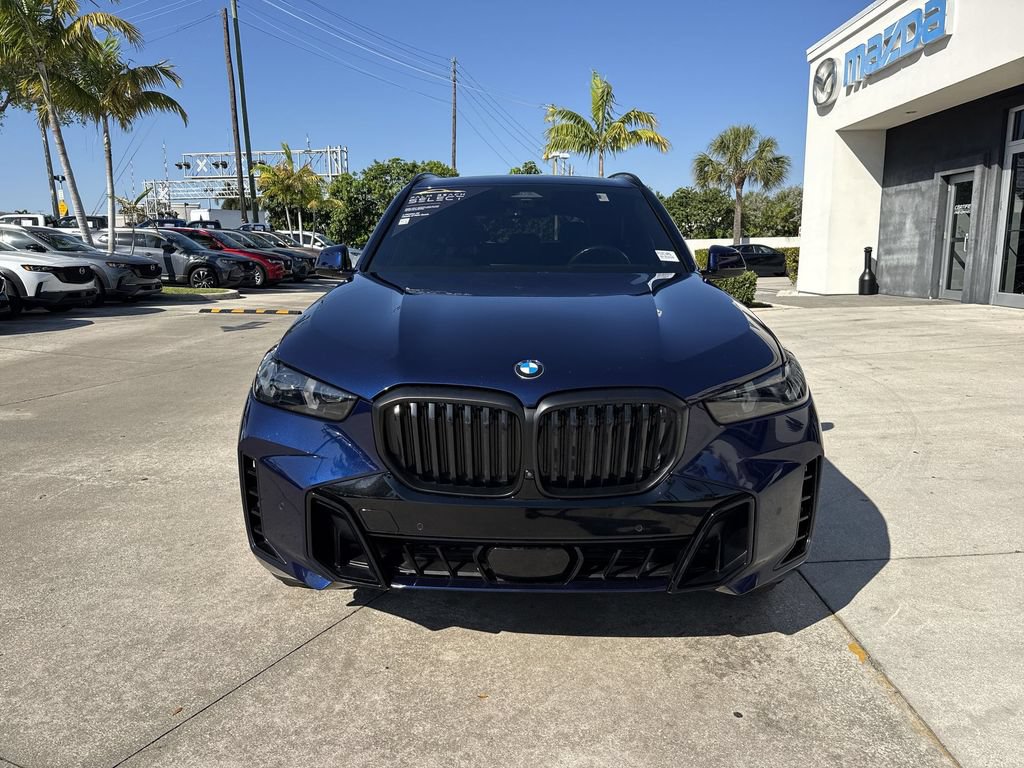 Used 2024 BMW X5 xDrive40i w/ M Sport Package AWD/4WD image 8