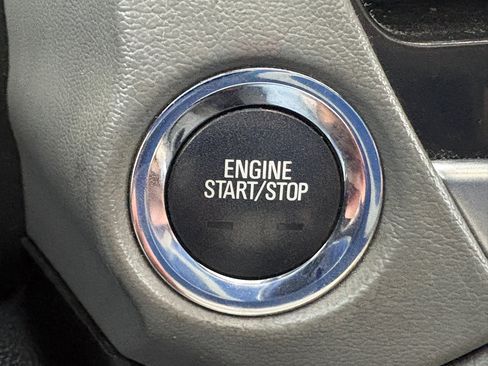 Used 2019 Chevrolet Tahoe LT image 14