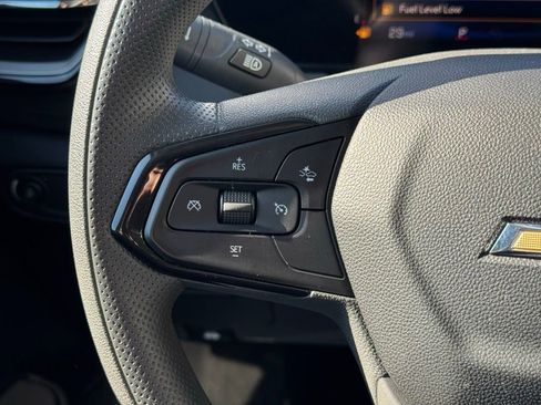 Used 2025 Chevrolet TrailBlazer LT image 32