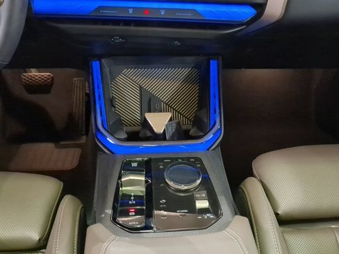 Certified 2025 BMW X3 xDrive30i w/ Premium Package AWD/4WD image 14