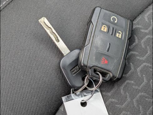 Used 2016 GMC Canyon SLE w/ SLE Convenience Package RWD image 17