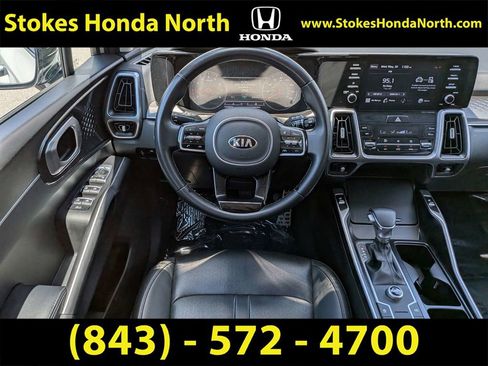 Used 2021 Kia Sorento S FWD image 21