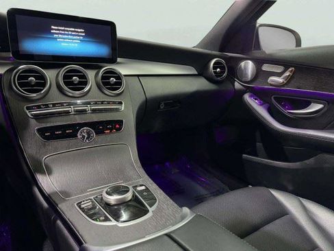 Used 2020 Mercedes-Benz C 300 4MATIC Sedan image 39