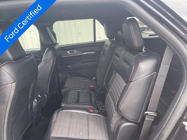Certified 2025 Ford Explorer ST-Line w/ ST-Line Street Pack AWD/4WD image 22