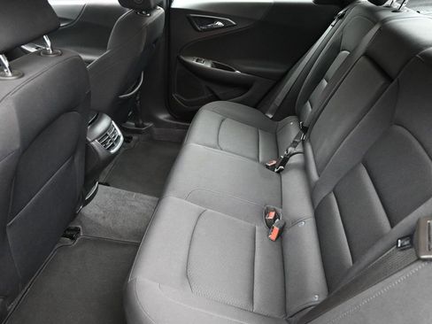Used 2024 Chevrolet Malibu LT image 9