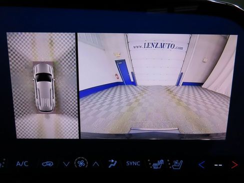 Used 2024 Chevrolet Traverse RS w/ LPO, Floor Liner Package image 15