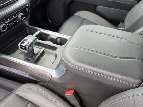 Used 2023 Chevrolet Silverado 1500 LTZ image 13