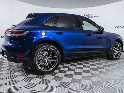 Used 2023 Porsche Macan AWD/4WD image 9