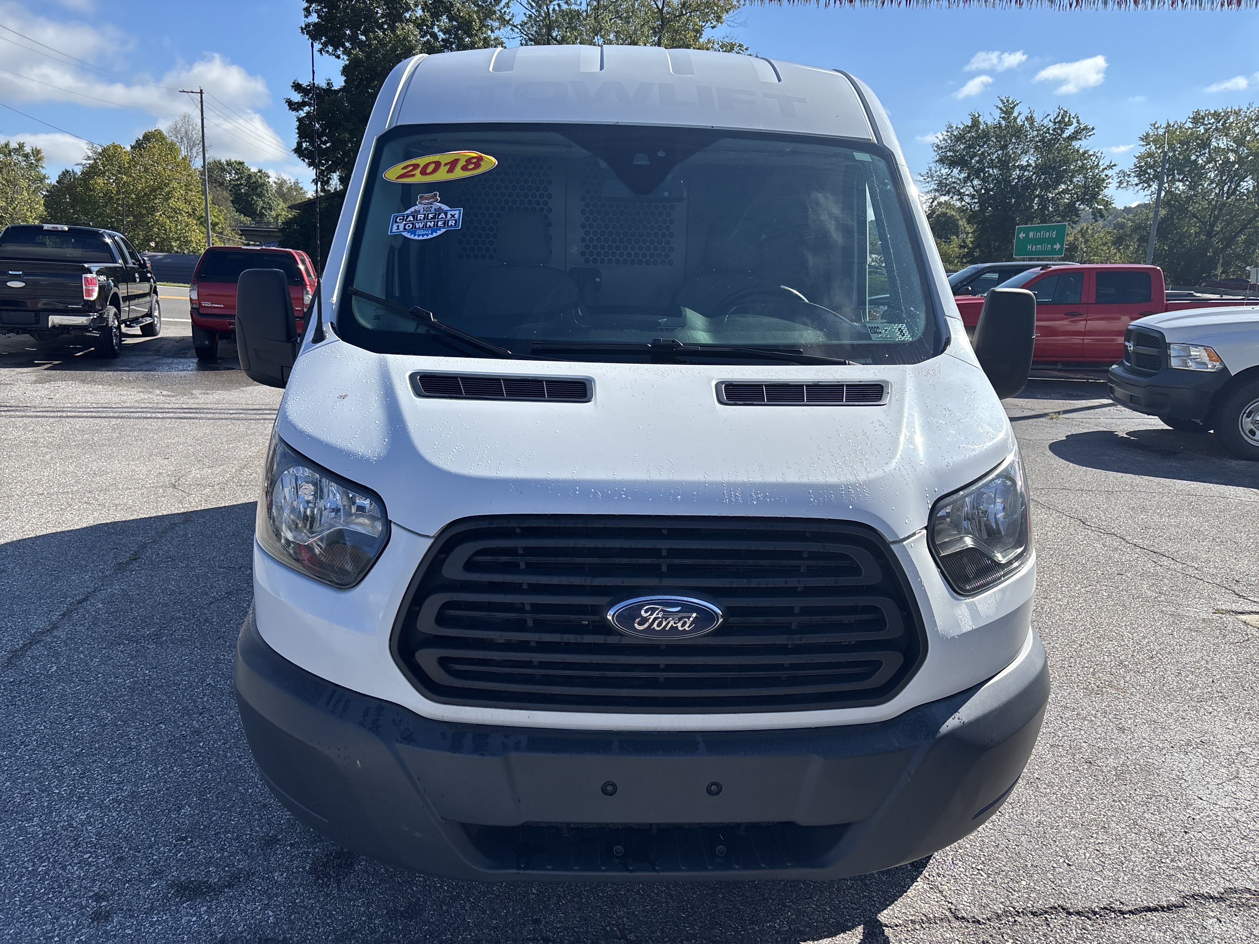 Used 2018 Ford Transit 250 148 Medium Roof RWD image 2