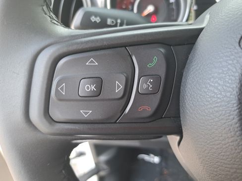 Used 2021 Jeep Wrangler Unlimited Sport AWD/4WD image 16