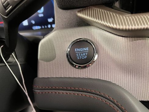 New 2026 Ford Explorer Active w/ Active Comfort Package image 17