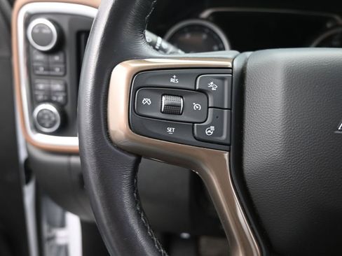 Used 2022 Chevrolet Silverado 2500 High Country image 32