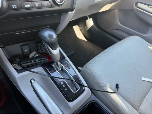 Used 2014 Honda Civic LX image 3
