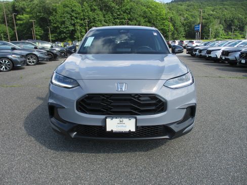 Certified 2024 Honda HR-V Sport image 2