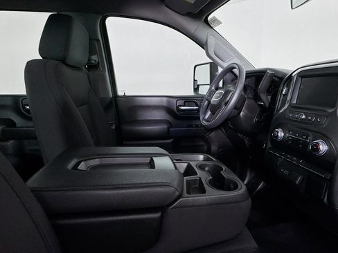 Used 2024 GMC Sierra 2500 Pro w/ Convenience Package image 26