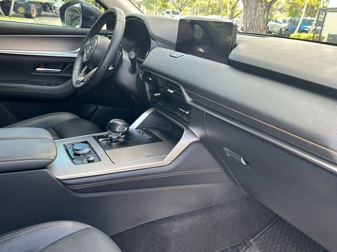 Used 2025 MAZDA CX-90 3.3 Turbo w/ Preferred Package image 33