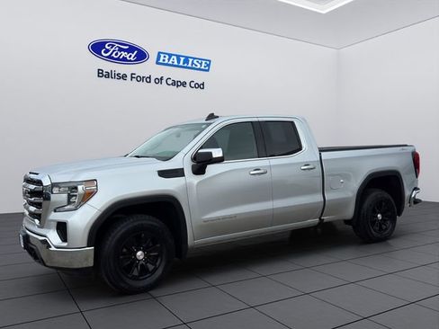 Used 2019 GMC Sierra 1500 SLE w/ SLE Value Package image 2