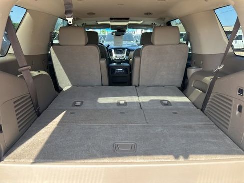 Used 2020 Chevrolet Tahoe Premier w/ 6.2L Performance Package AWD/4WD image 27
