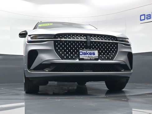 Used 2024 Lincoln Nautilus Reserve image 38