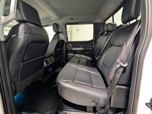 Used 2024 Ford F250 Lariat image 19