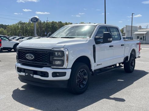 New 2026 Ford F250 XL w/ STX Appearance Package image 9