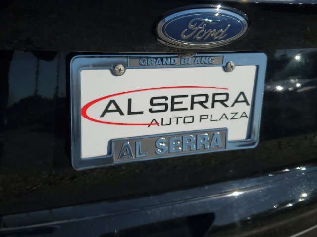 Used 2017 Ford Escape SE w/ Equipment Group 201A AWD/4WD image 6